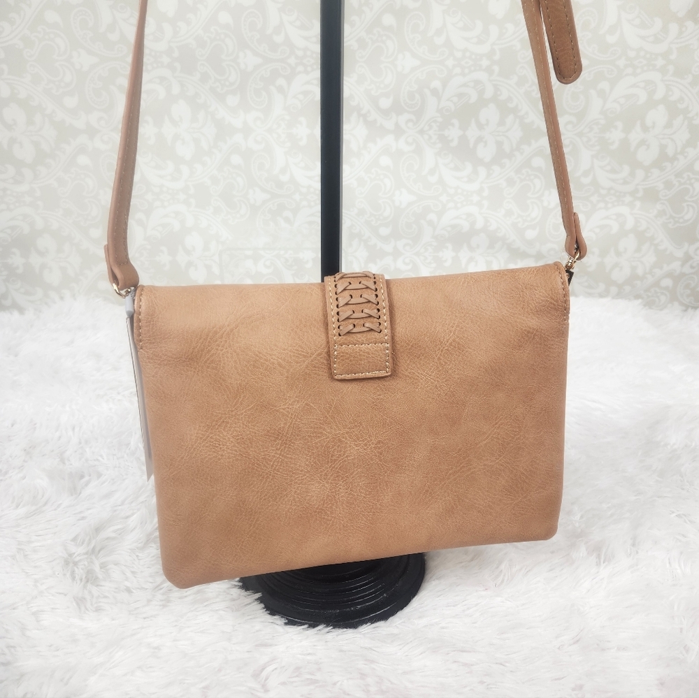 NWT Calin Collection Vegan Tan Crossbody or Clutch - Picture 3 of 8